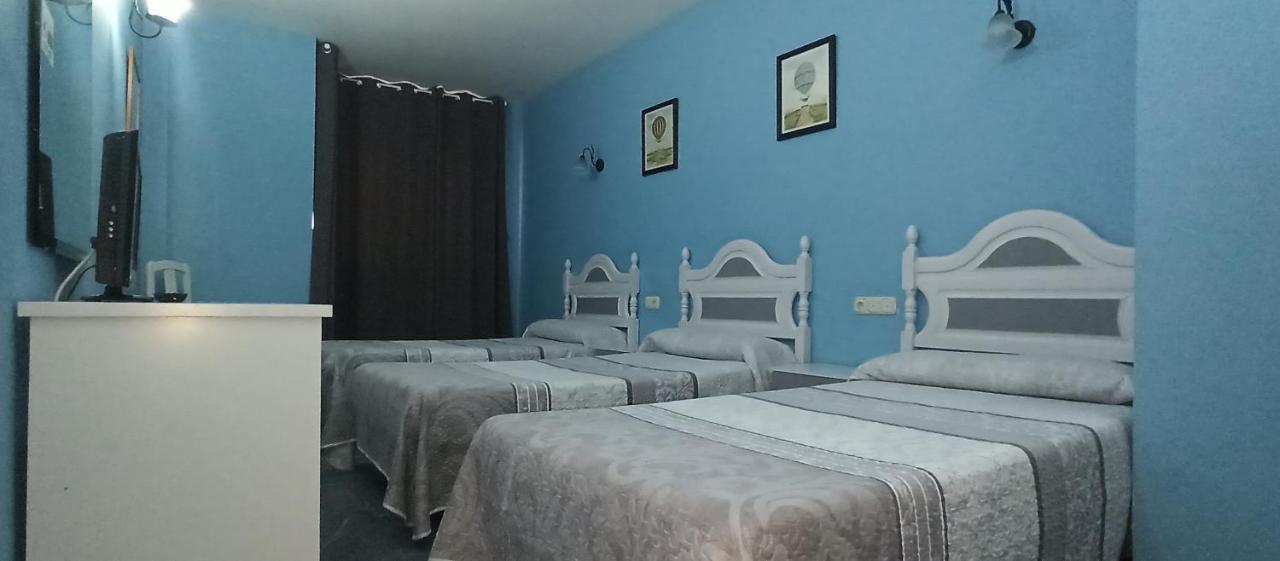 Hostal San Antonio Iscar Ngoại thất bức ảnh